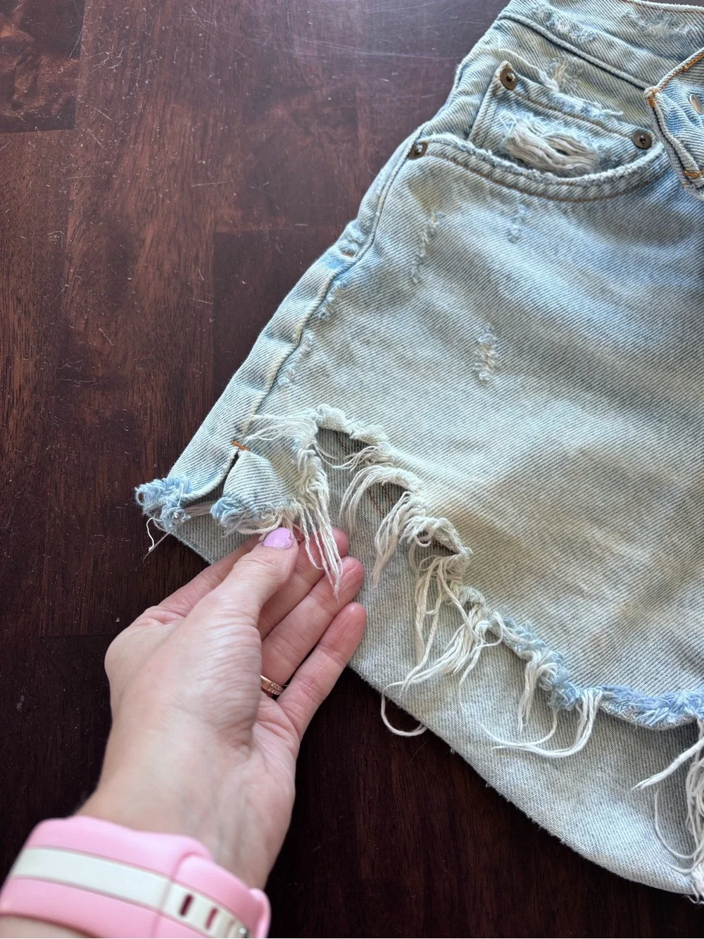 AGOLDE shorts - Picture 3 of 6